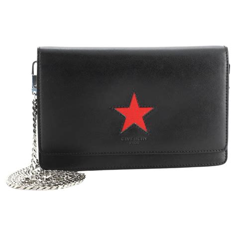 givenchy star wallet on chain